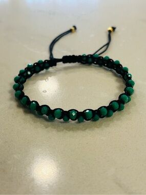 Handmade Emerald Green Beaded Macrame Bracelet